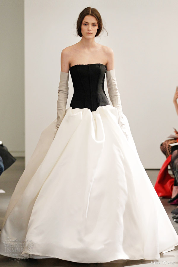 vera wang spring 2014 drop waist ball gown black bodice