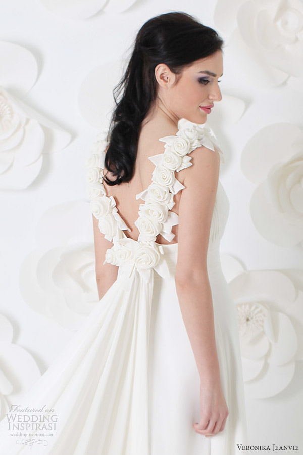 veronika jeanvie 2014 bridal rose blanche l straps back closeup