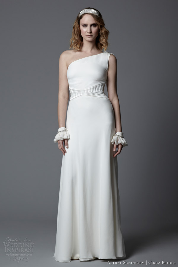 astral sundholm circa brides 2014 gabrielle one shoulder wedding dress 