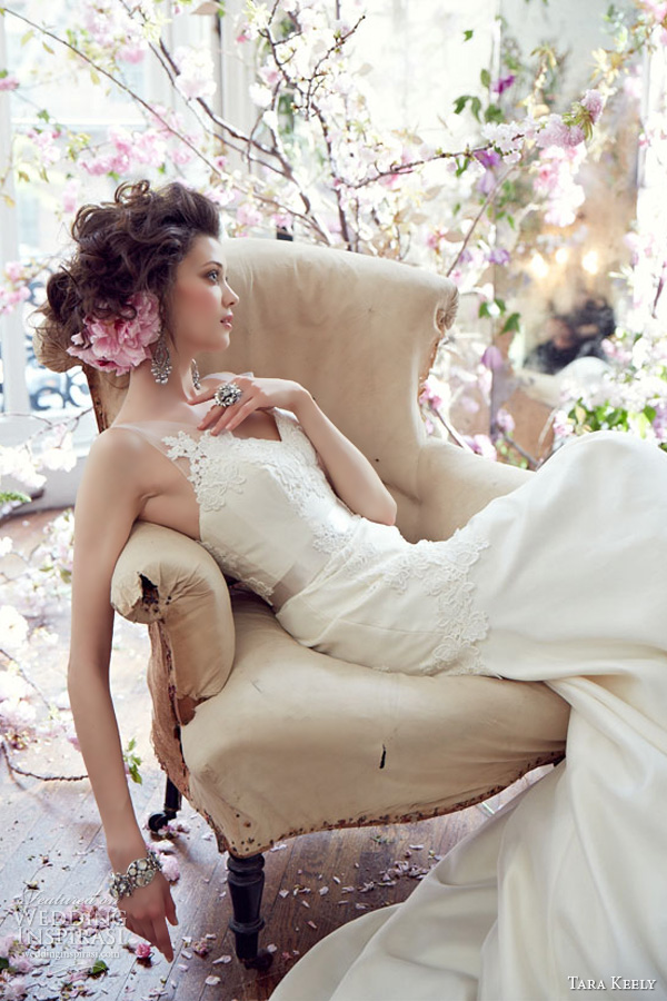 tara keely bridal fall 2013 fit flare wedding dress elongated lace illusion v neck ribbon belt style 2352 tara keely bridal fall 2013 fit flare wedding dress elongated lace illusion v neck ribbon belt style 2352