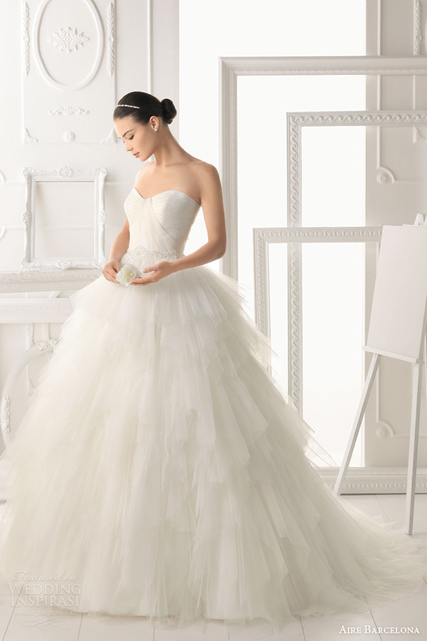 aire barcelona 2014 bridal orea strapless princess ball gown