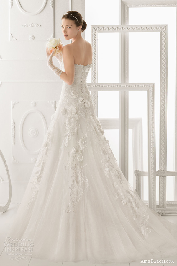 aire barcelona 2014 ozor strapless wedding gown