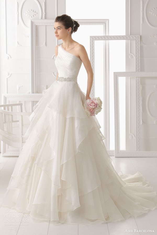 aire barcelona 2014 wedding dresses optimo one sholder gown tiered skirt aire barcelona 2014 wedding dresses optimo one sholder gown tiered skirt