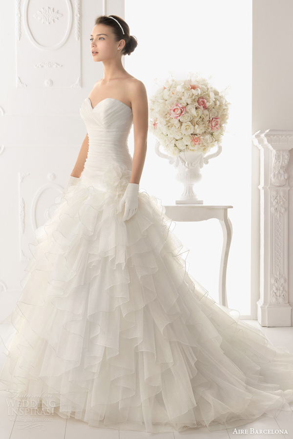 aire barcelona wedding gowns 2014 oran strapless ruffle gown