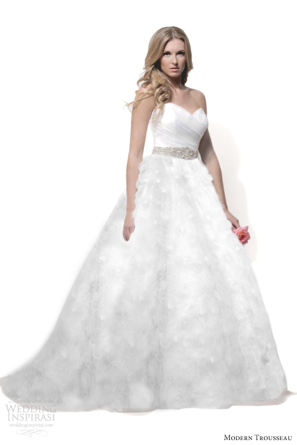 modern trousseau spring 2014 bridal yoko strapless wedding dress diamond white
