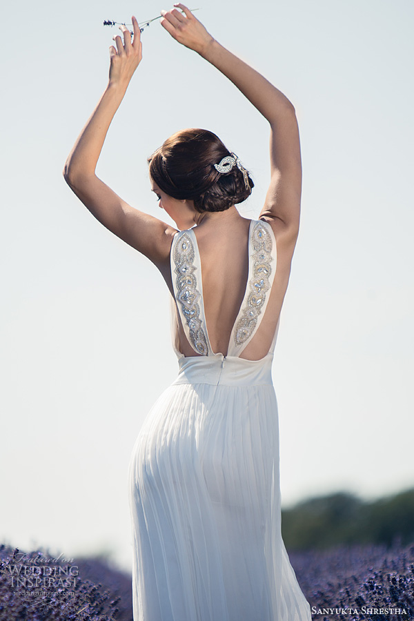 sanyukta shrestha wedding dresses 2014 sonia sleeveless gown back straps detail