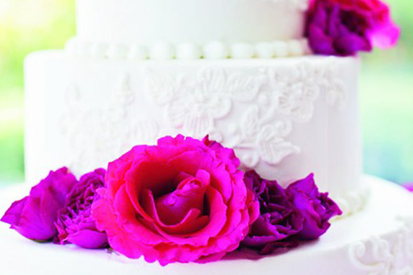 The Ritz-Carlton, St. Thomas destination weddings venue. Wedding cake image close-up.