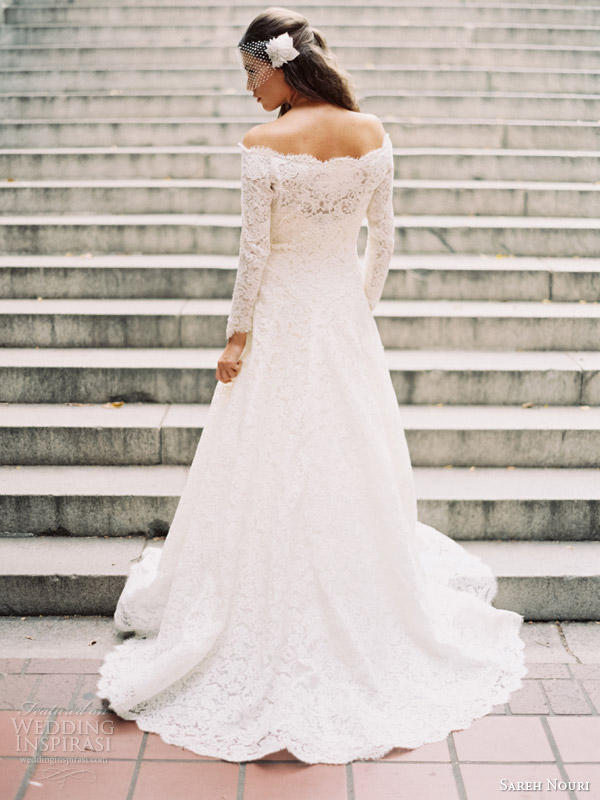 sareh nouri fall 2014 bridal halina long sleeve wedding dress bridal coat back view sareh nouri fall 2014 bridal halina long sleeve wedding dress bridal coat back view