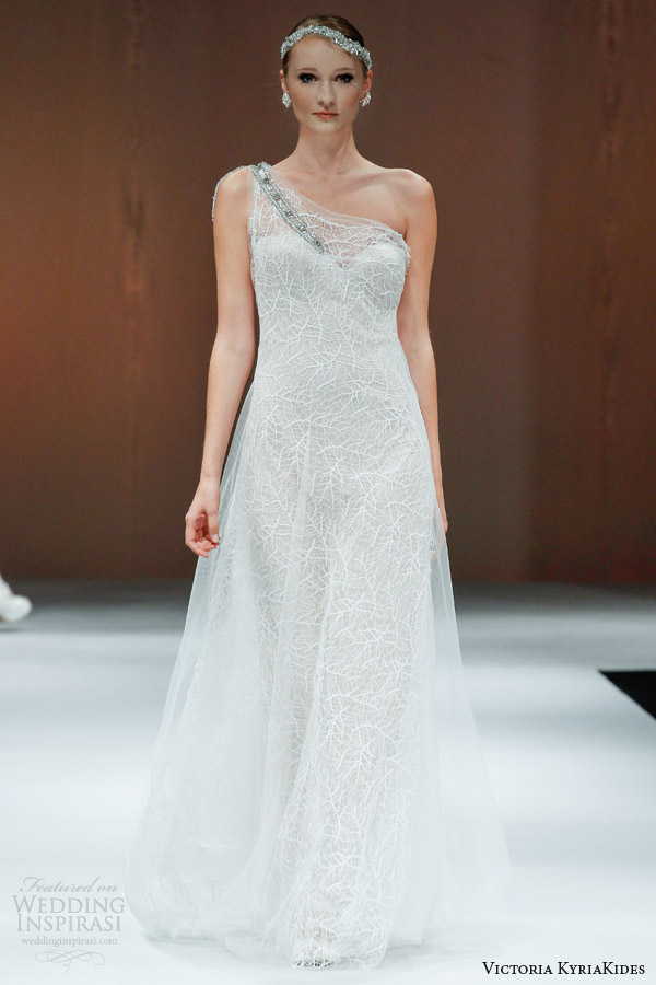 victoria kyriakides wedding dresses fall 2014 bunches of love one shoulder gown victoria kyriakides wedding dresses fall 2014 bunches of love one shoulder gown