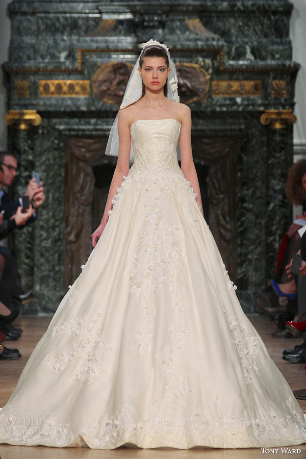 tony ward couture wedding dress spring 2014 strapless gown veil