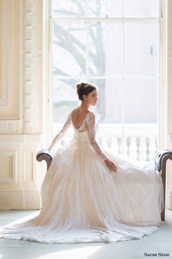 naomi neoh bridal 2014 fleur wedding dress long sleeve back view naomi neoh bridal 2014 fleur wedding dress long sleeve back view