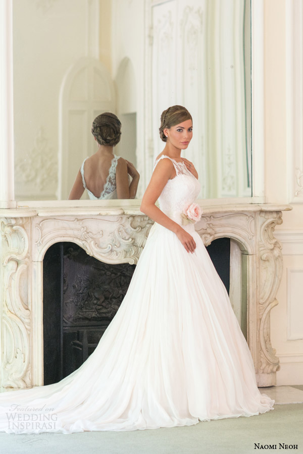 naomi neoh bridal 2014 lily wedding dress sleeveless v back