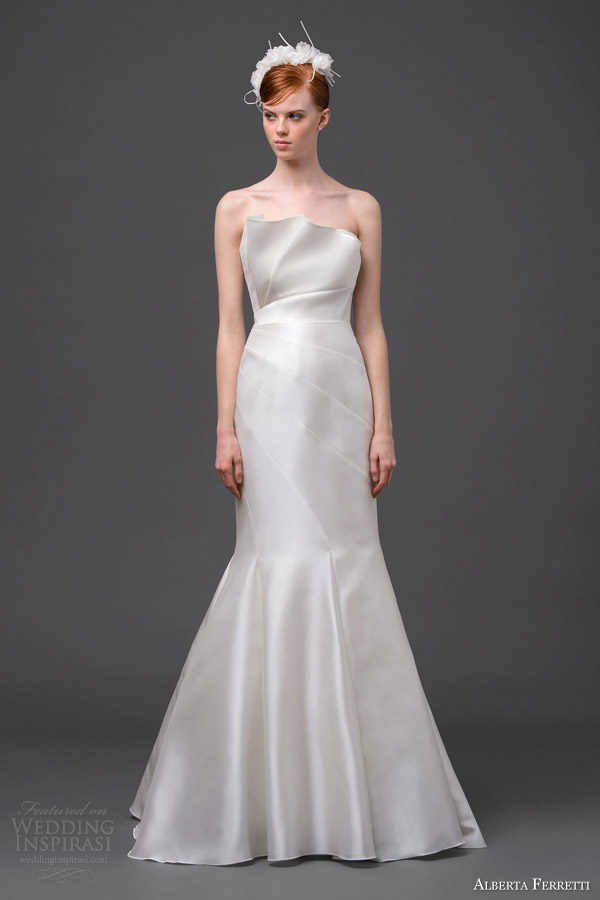 alberta ferretti bridal 2015 strapless wedding dress cassiopeia crumbcatcher neckline