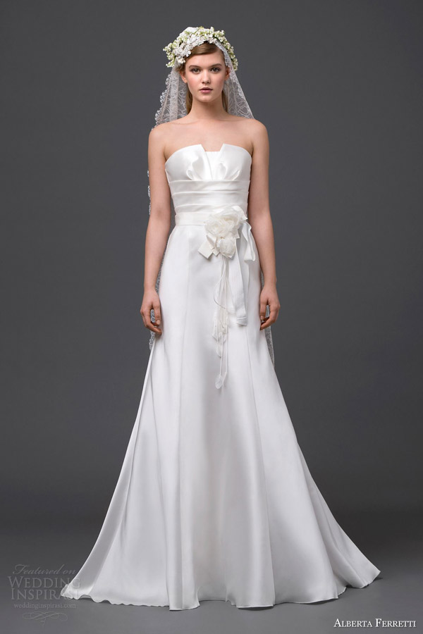 alberta ferretti bridal 2015 wedding dress strapless crumcatcher neckline aldebaran