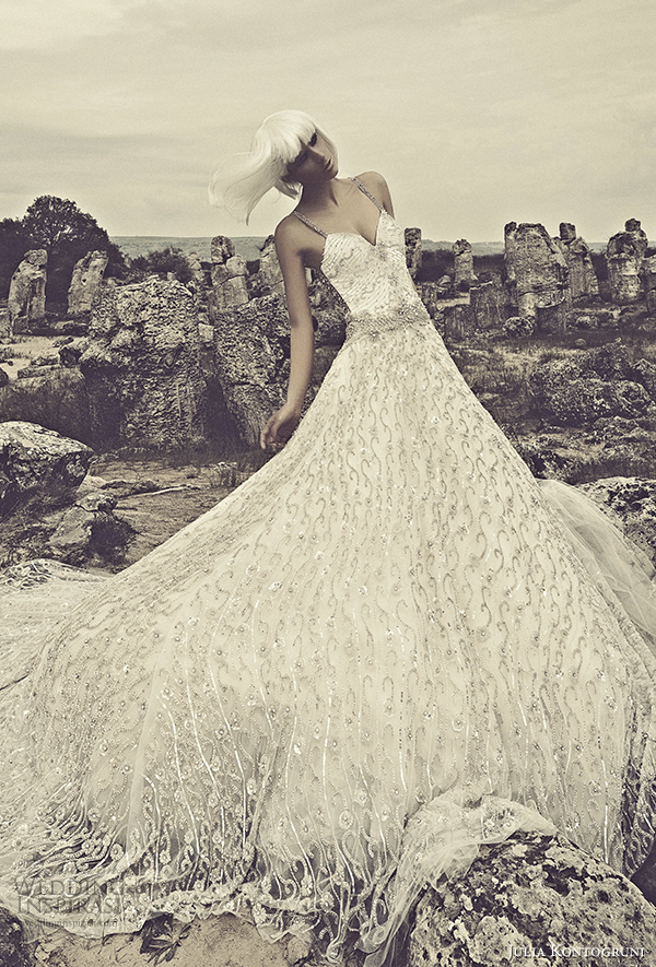 julia kontogruni 2015 sleeveless wedding dress illusion front view julia kontogruni 2015 sleeveless wedding dress illusion front view