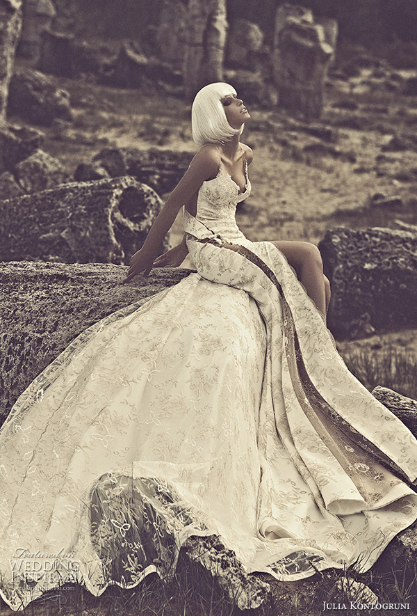 julia kontogruni 2015 wedding dress panel skirt front view julia kontogruni 2015 wedding dress panel skirt front view
