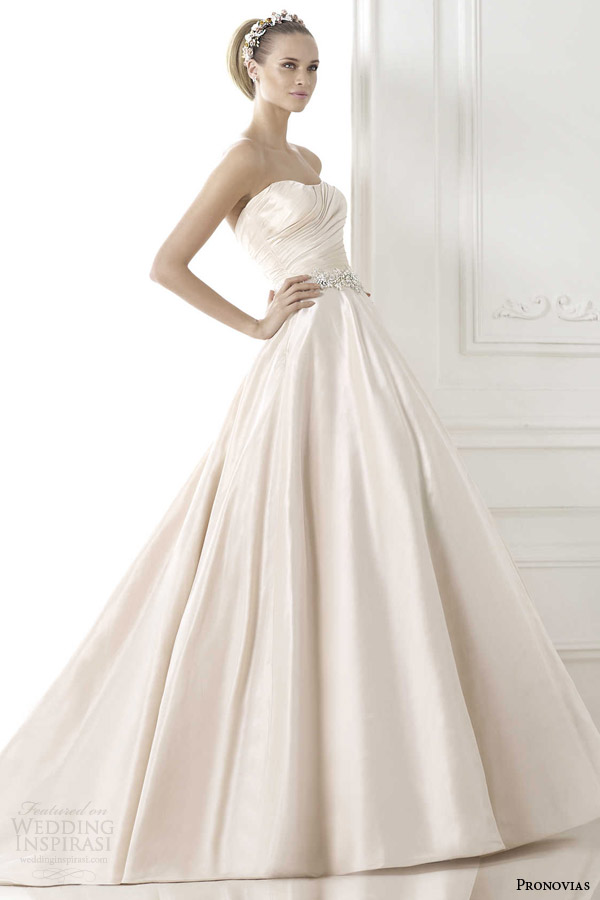 pronovias bridal 2015 bluma taffeta strapless princess wedding dress with pockets