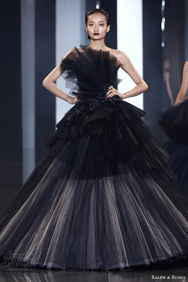 ralph russo fall winter couture 2014 2015 look 35 black beige evening dress ralph russo fall winter couture 2014 2015 look 35 black beige evening dress