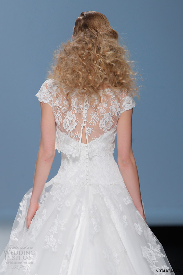 cymbeline 2015 wedding dress cap sleeve lace top back view