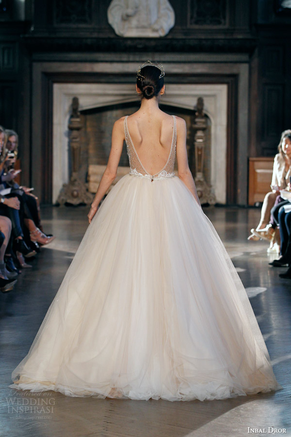 inbal dror fall winter 2015 bridal gown 19 sleeveless blush peach tulle ball gown wedding dress low back view