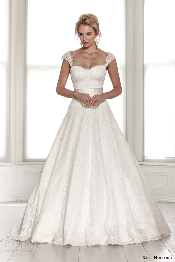 sassi holford wedding dress 2015 bridal signature collection sweetheart neckline tapered lace strap with sash a line dress style saskia front