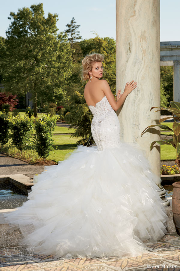 eve of milady fall 2014 2015 strapless fit flare mermaid wedding dress sweetheart neckline style 1535 back view