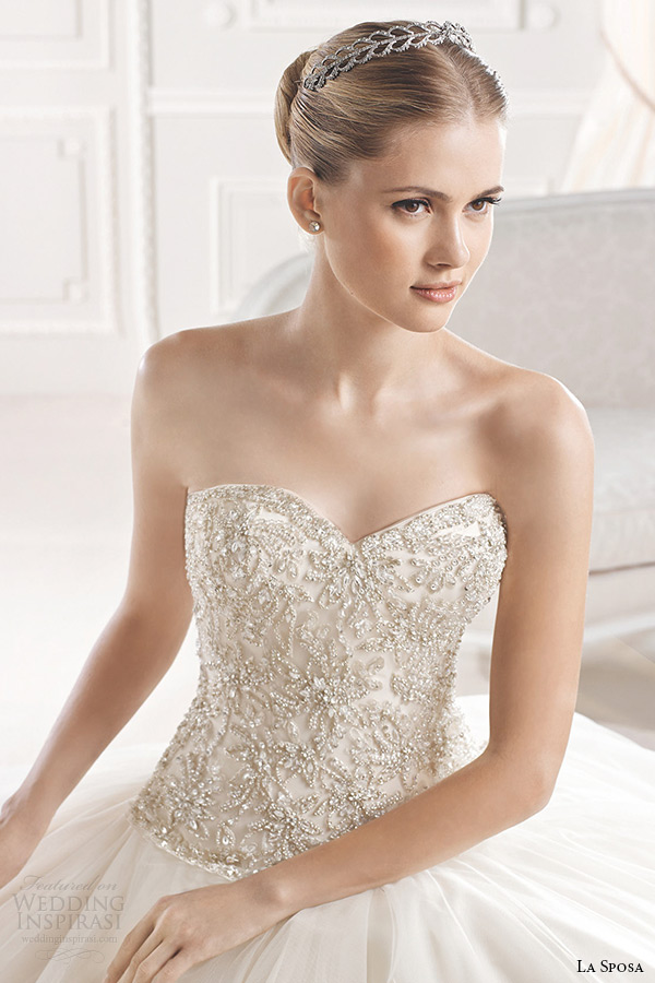 la sposa bridal 2015 wedding dress strapless sweetheart neckline embellished bodice a line wedding dress eriadu closeup