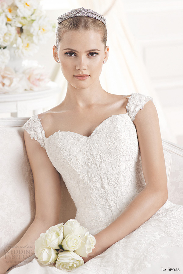 la sposa bridal 2015 wedding dress with straps sleeveless sweetheart neckling ball gown enelsa closeup