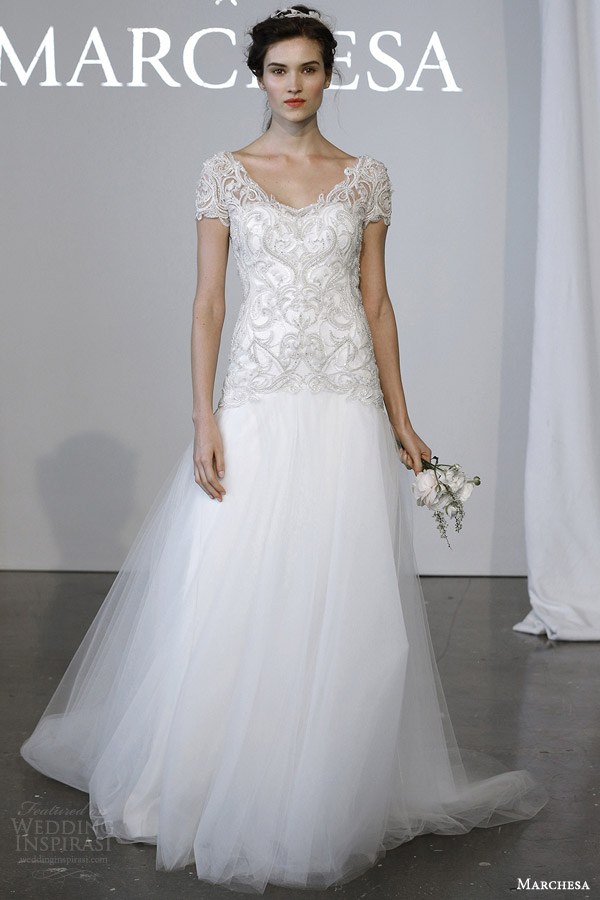 marchesa bridal spring 2015 short sleeve wedidng dress