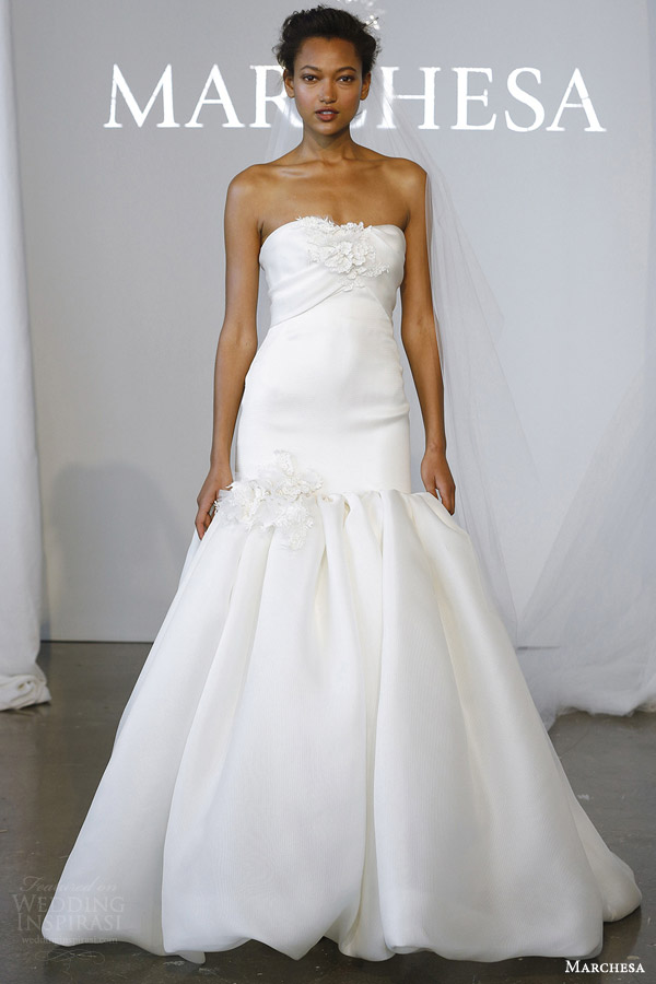 marchesa bridal spring 2015 strapless mermaid wedding dress full skirt floral appliques