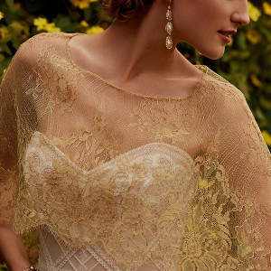 bhldn spring 2015 bridal strapless sweetheart neckline blush lined ivory lace sheath wedding dress gia