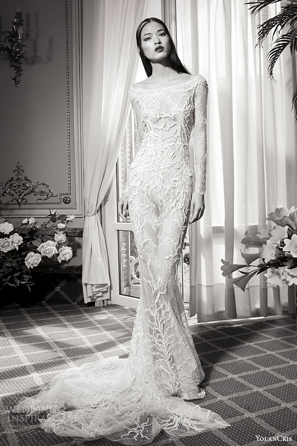 YolanCris bridal fall 2016 haute couture wedding dress boat neckline sleeveless floral embroidery corset bodice ball gown topacio