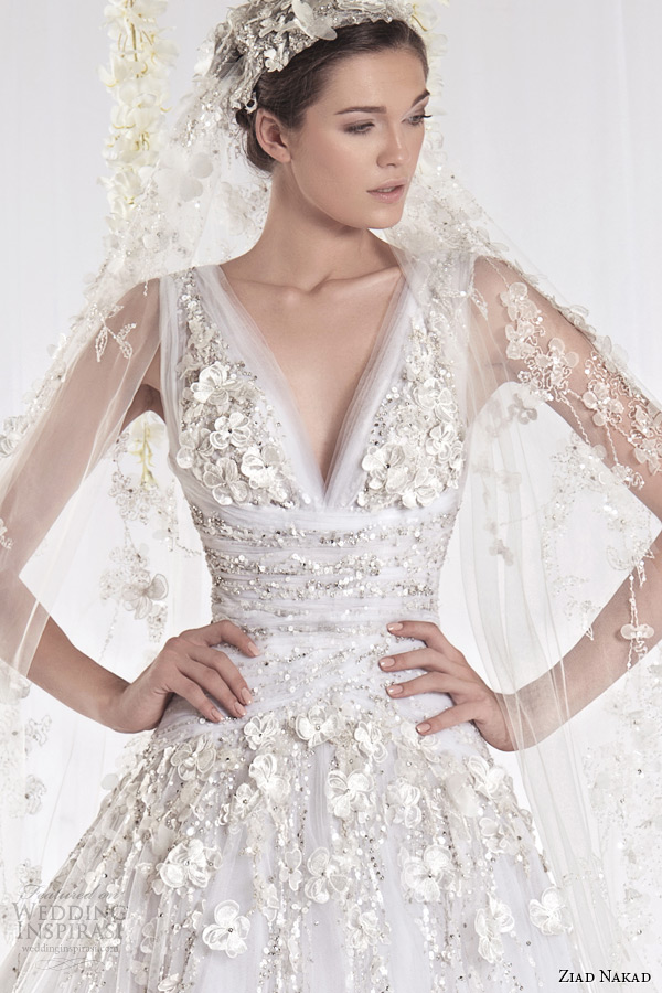 ziad nakad 2015 haute couture bridal wedding dress leaf applique plunging v neckline a line gown closeup