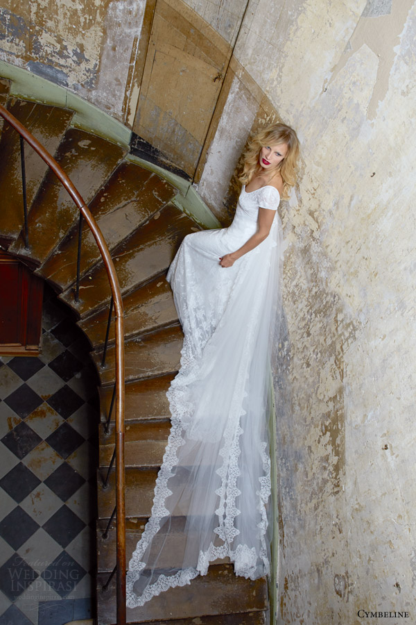 cymbeline bridal 2015 isaia short sleeve wedding dress train