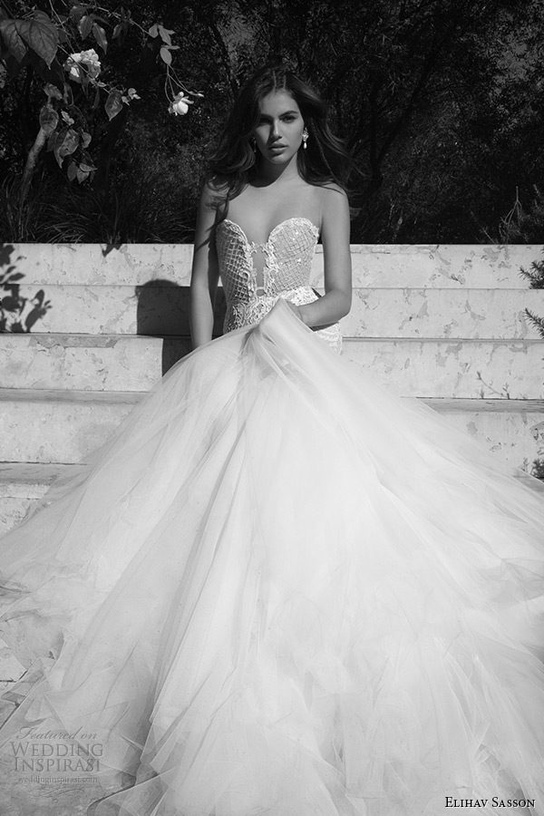 elihav sasson wedding dress 2015 strapless plunging neckline tulle bridal gown