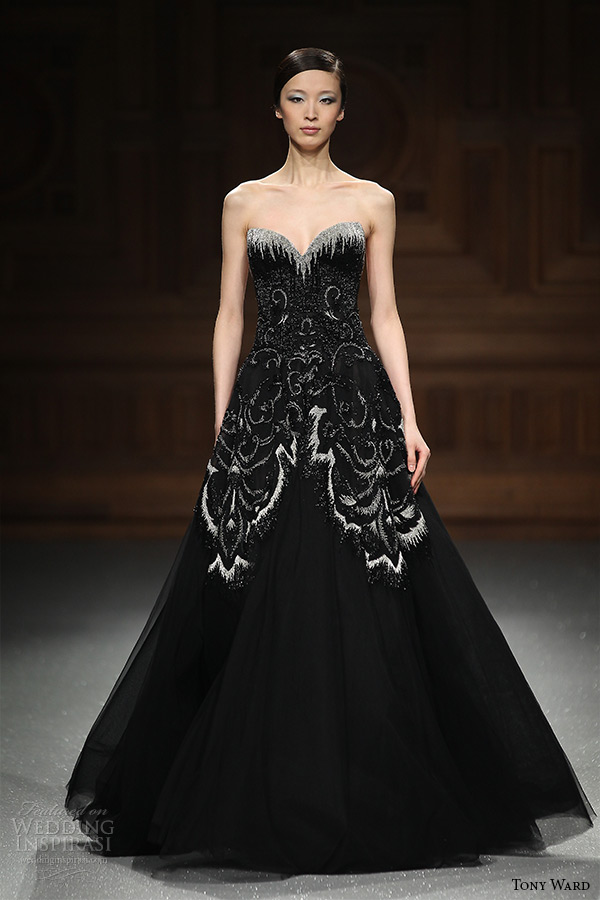 tony ward couture spring summer 2015 runway strapless sweetheart neckline black a line dress