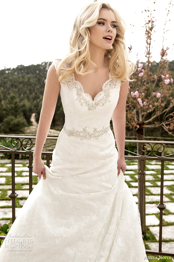 a bela novia 2015 wedding dress lace strap scalloped v neckline a line bridal gown front
