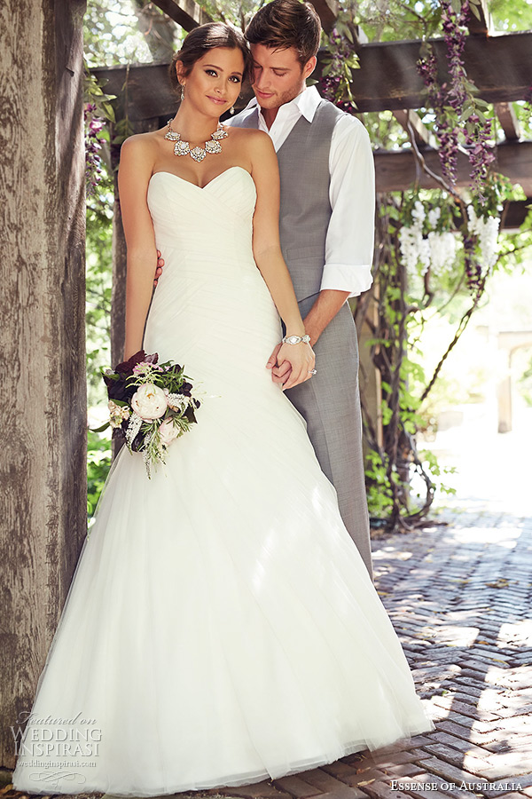 essense of australia wedding dress 2015 bridal strapless sweetheart neckline fit and flare ruching gown d1913