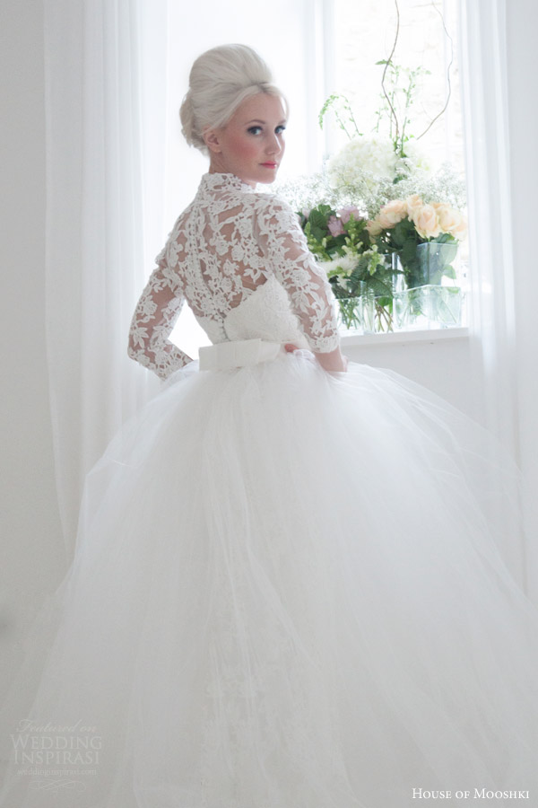 house of mooshki bridal 2016 eleanor grace kelly vintage inspired lace column wedding dress illusion tulle lace neckline sleeves overlay skirt back close up house of mooshki bridal 2016 eleanor grace kelly vintage inspired lace column wedding dress illusion tulle lace neckline sleeves overlay skirt back close up