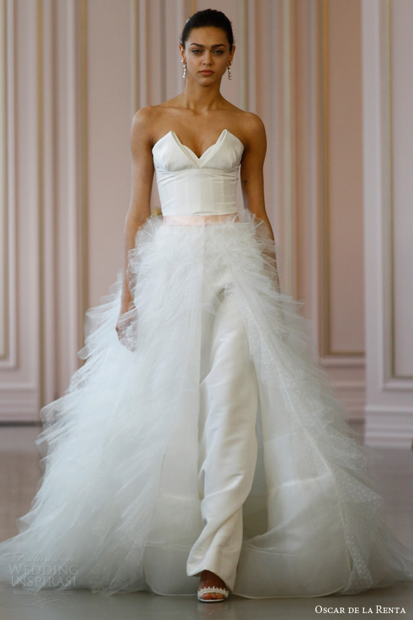 oscar de la renta bridal spring 2016 strapless silk faille column wedding dress point d esprit ruffle over skirt