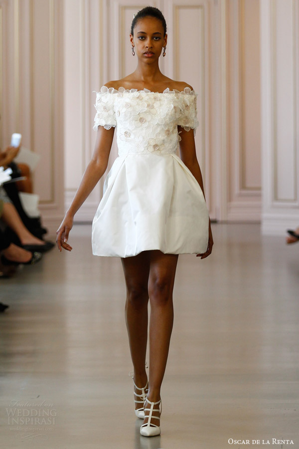 oscar de la renta spring 2016 blush white floral embroidered organza short cocktail dress white silk radzimir skirt