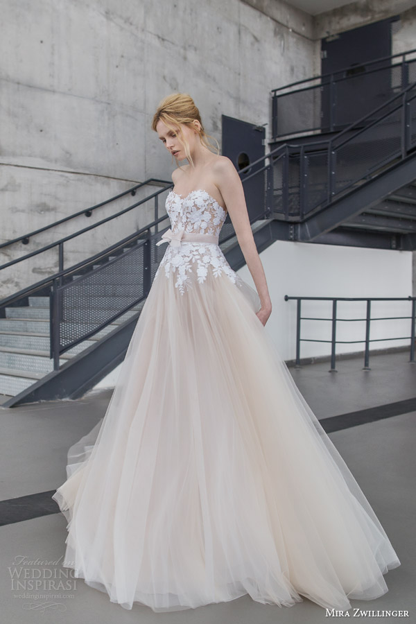 mira zwilinger bridal 2016 stardust fiona strapless blush layered tulle wedding dress white hand embroidered guipure flowers organza bow belt front mira zwilinger bridal 2016 stardust fiona strapless blush layered tulle wedding dress white hand embroidered guipure flowers organza bow belt front