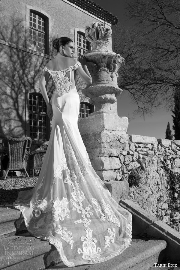 tarik ediz 2015 bridal zumrut off shoulder mermaid wedding dress sweetheart bodice back view train close up