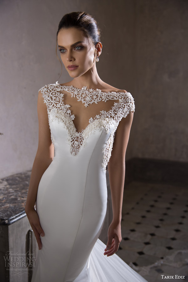 tarik ediz bridal 2015 kalsedon cap sleeve wedding dress lace neckline detail close up