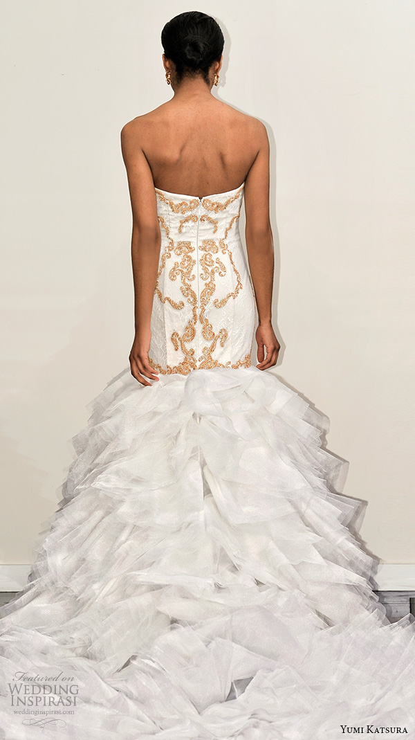 yumi katsura s2016 bridal strapless semi sweetheart neckline gold embroidery trumpet mermaid wedding dress with chapel train botan runway back view yumi katsura s2016 bridal strapless semi sweetheart neckline gold embroidery trumpet mermaid wedding dress with chapel train botan runway back view