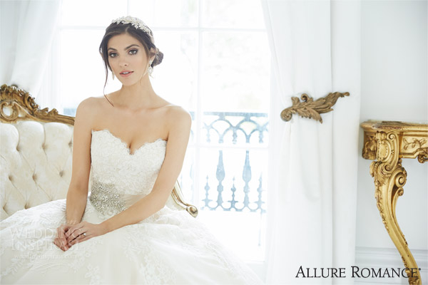 allure romance fall 2015 style 2809 strapless wedding dress sweetheart bodice close up