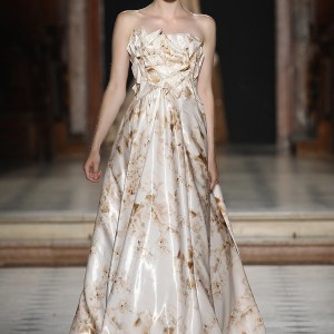 tony ward couture fall winter 2015 2016 look 16 strapless ball gown print origami crystal applique