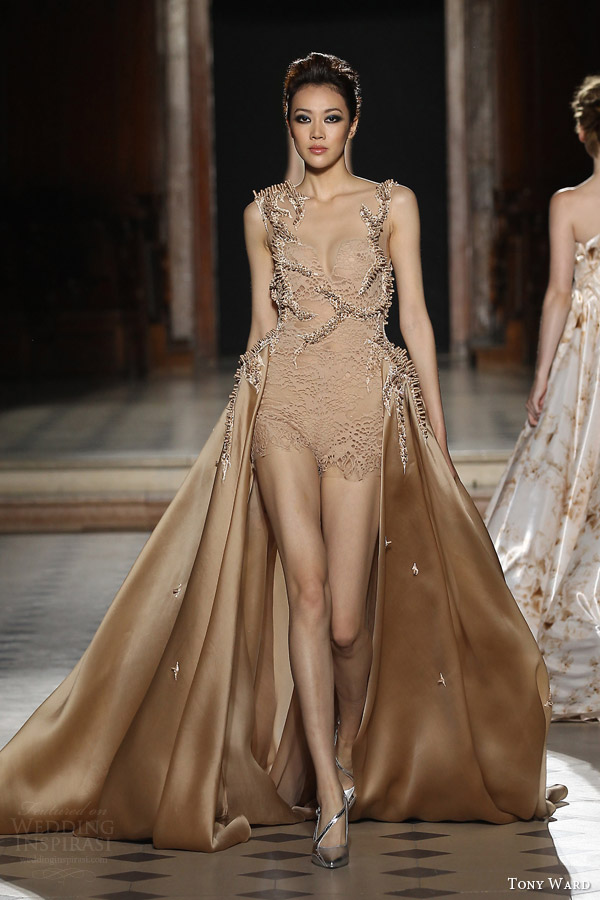 tony ward couture fall winter 2015 2016 look 17 sleeveless playsuit over skirt