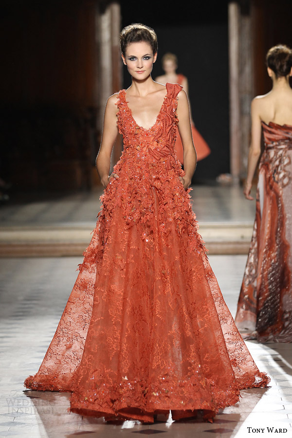 Tony Ward Fall/Winter 2015-2016 Couture Collection | Wedding Inspirasi