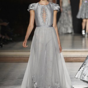 tony ward couture fall winter 2015 2016 look 37 puff short sleeve gray haute couture dress a line sheer over skirt